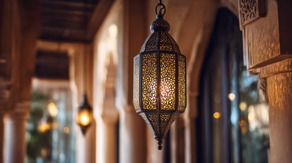 03 Hanging Moroccan lantern Hanging Moroccan lantern