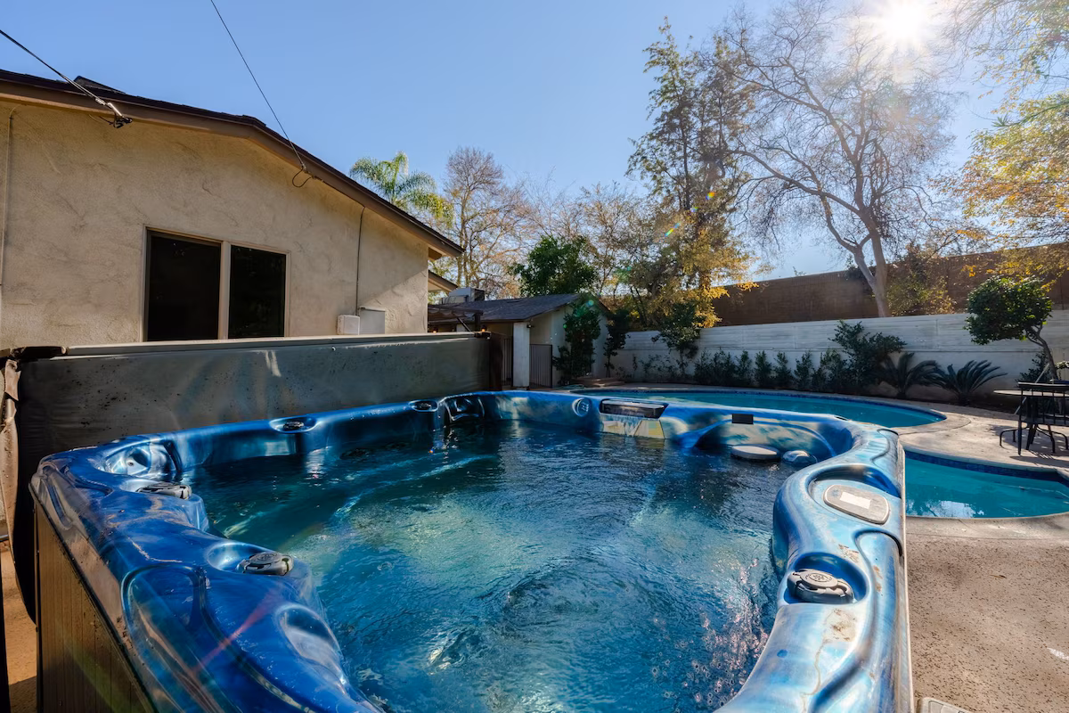 Spanish Villa — Heated Pool Option + Free Jacuzzi Heating + Mini Golf (Toluca Lake)