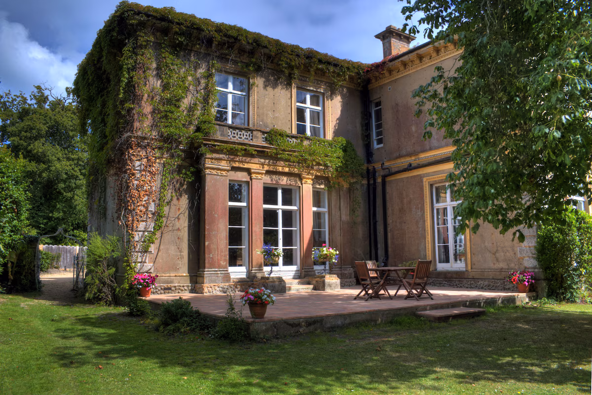 Albert Cottage Hotel