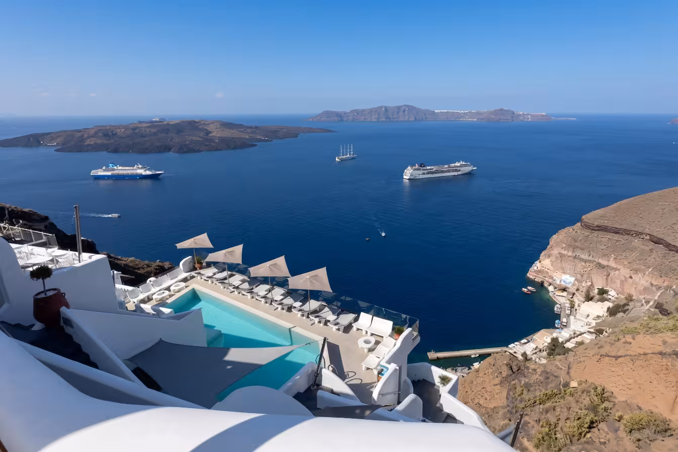 Athina Luxury Suites