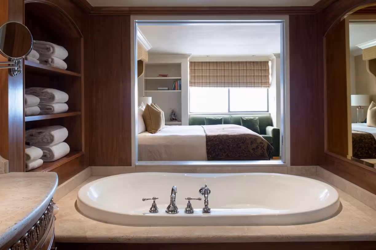 Wedgewood Hotel & Spa
